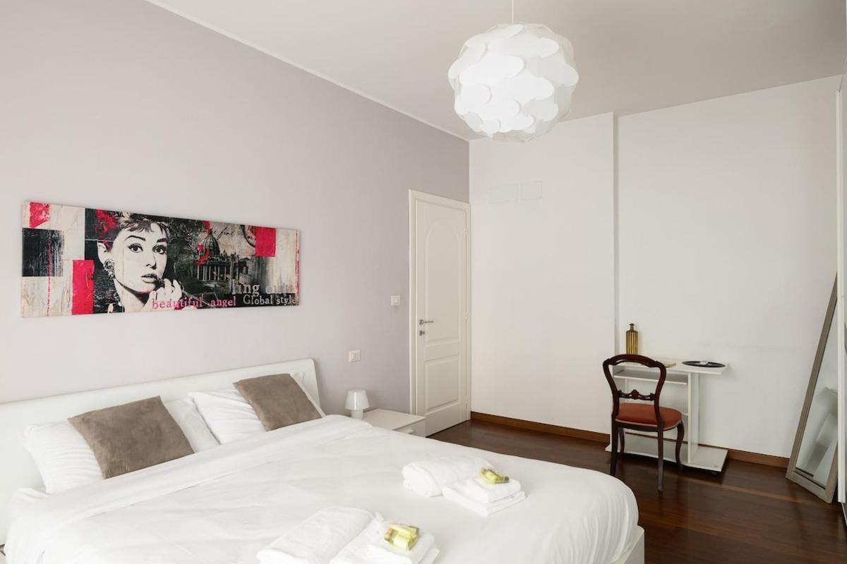 Banksy Inspired - Colli Albani Apartamento Roma